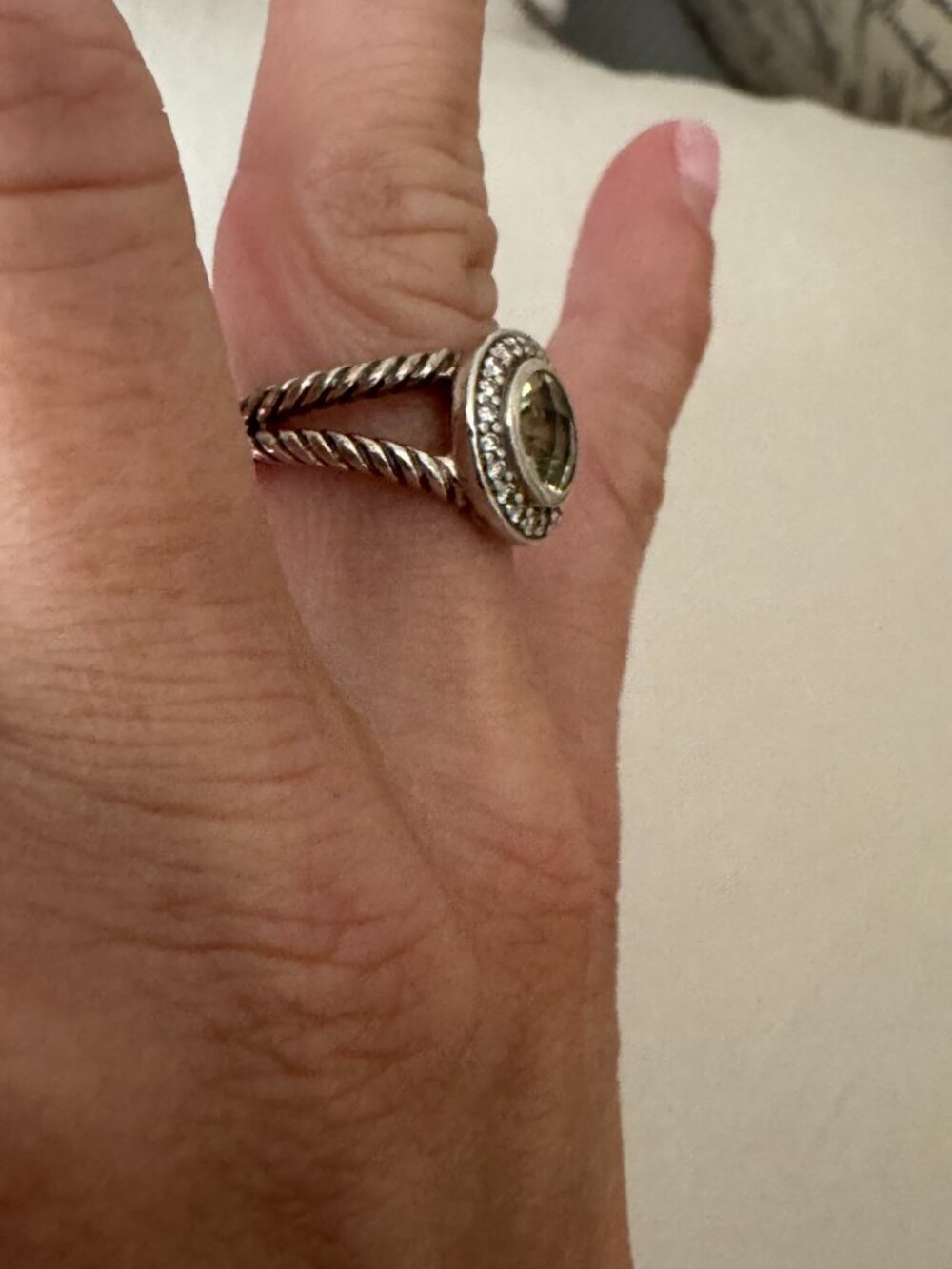 Authentic David Yurman Ring - Picture 4 of 6